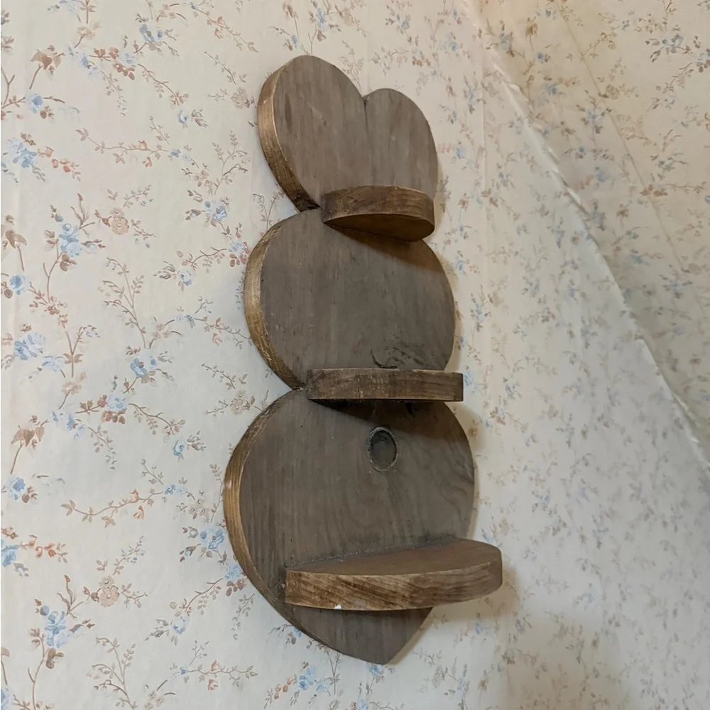 Old Heart Shelf